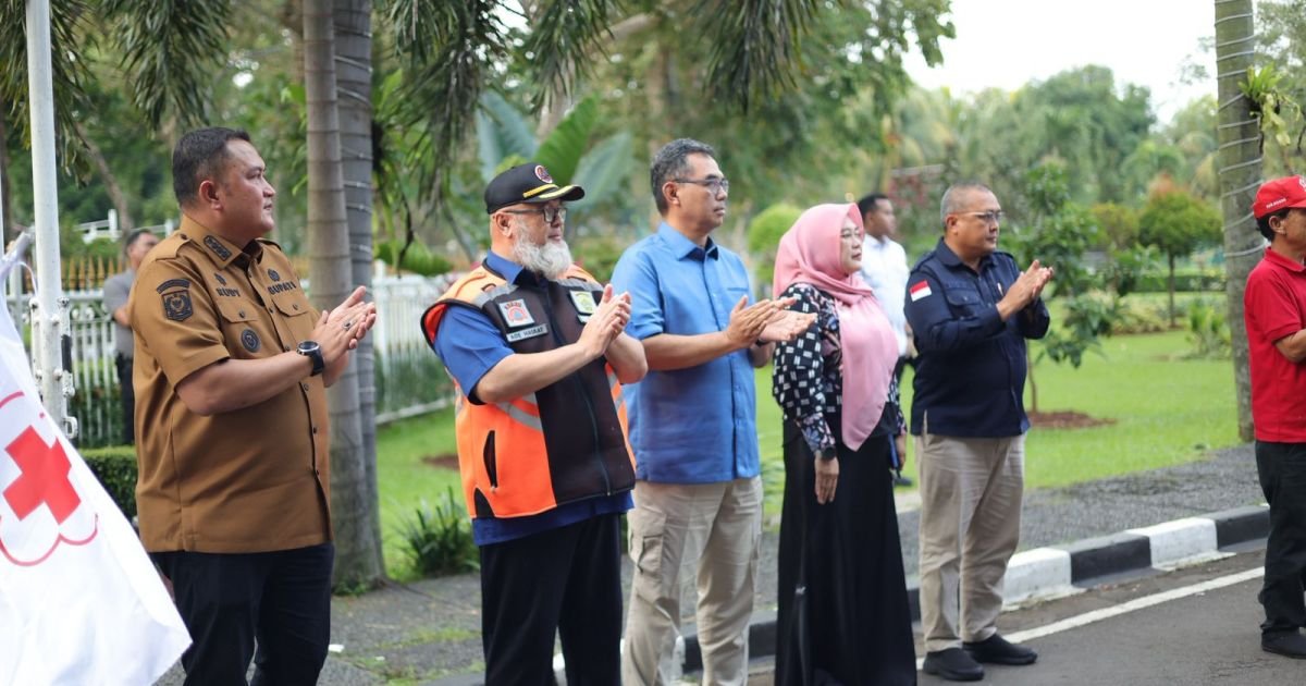 Lepas Bantuan Kemanusiaan, Bupati Bogor Sampaikan Keprihatinan Mendalam untuk Korban Bencana di Kabupaten Bandung Barat