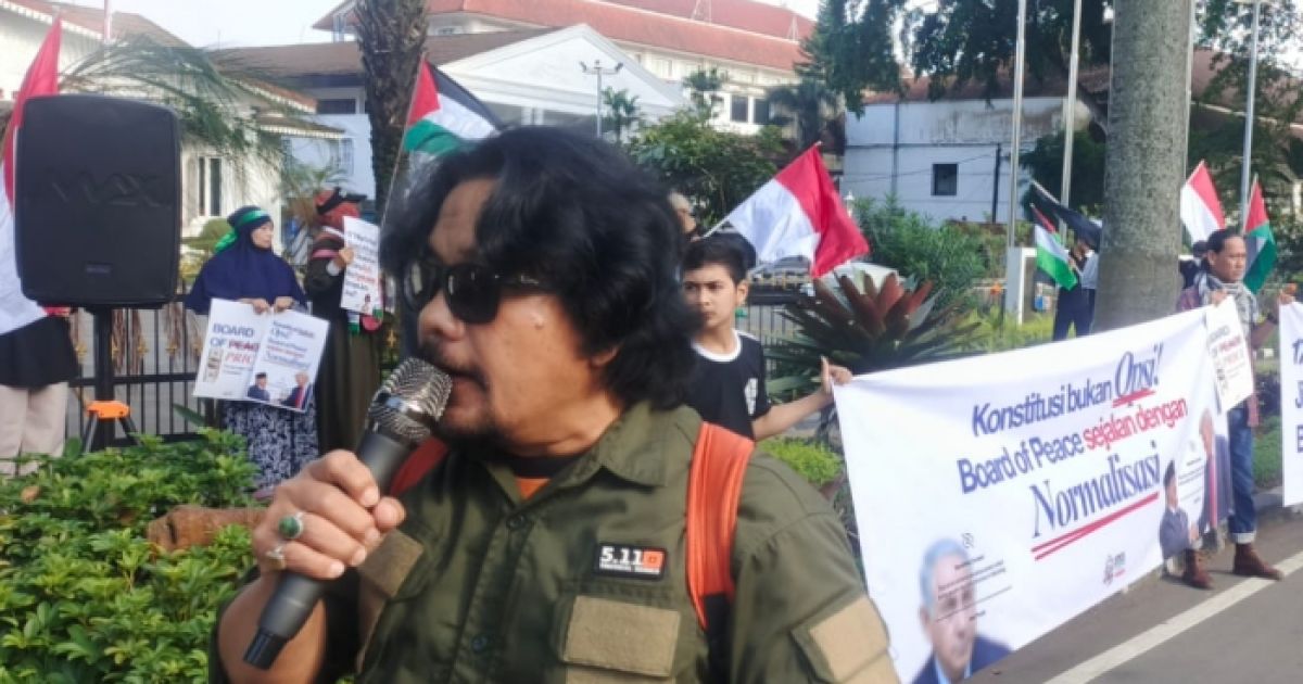 Tolak Board of Peace, Sejumlah Elemen Masyarakat Gelar Aksi Demonstrasi di Depan Balai Kota Bogor