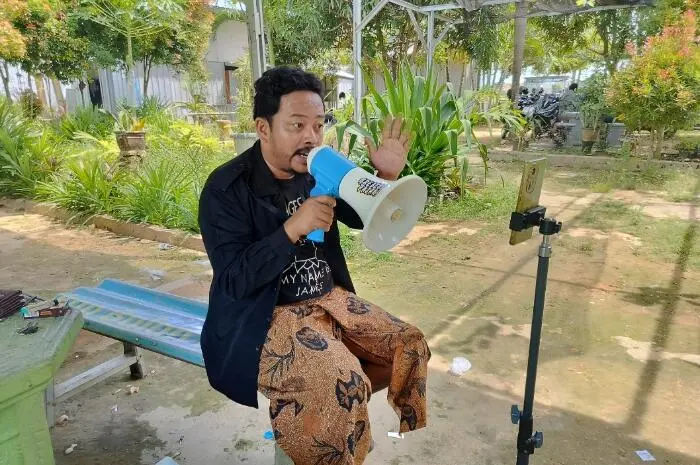 Tiktoker 'Mana Mana' Soroti Kepala Bapenda Sumenep: Figur Tenang, Berprestasi, dan Layak Jadi Sekda