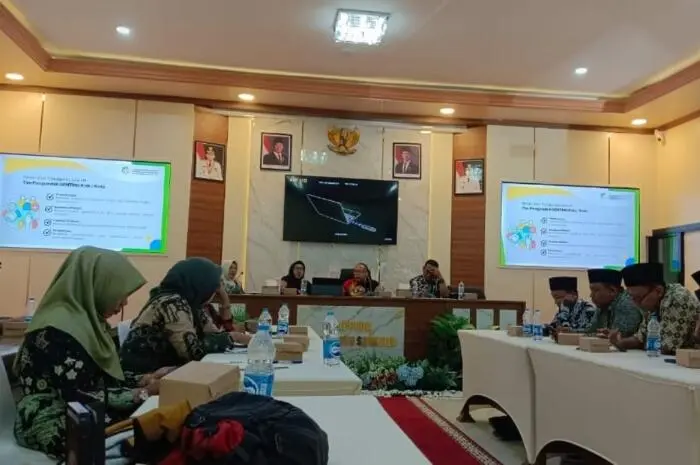 GENTING, Langkah Nyata Dinkes P2KB Sumenep Merawat Generasi Emas Sejak Dini