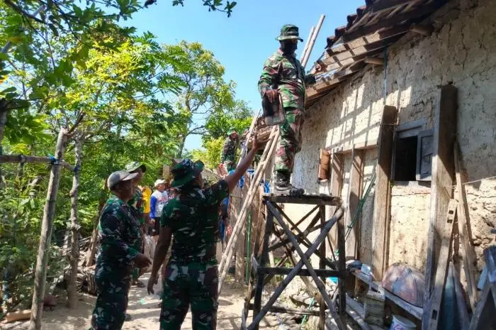 Rehabilitasi Rumah Korban Gempa di Pulau Sapudi Dimulai, Bupati Sumenep Tegaskan Pemerintah Harus Hadir untuk Rakyat